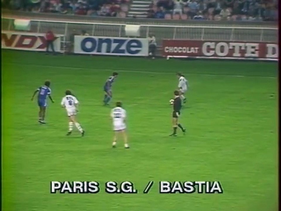 PARIS SG - BASTIA - 1983 - SAISON 1983/1984 -