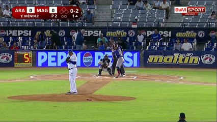 Yohander Méndez llegó a 100 ponches