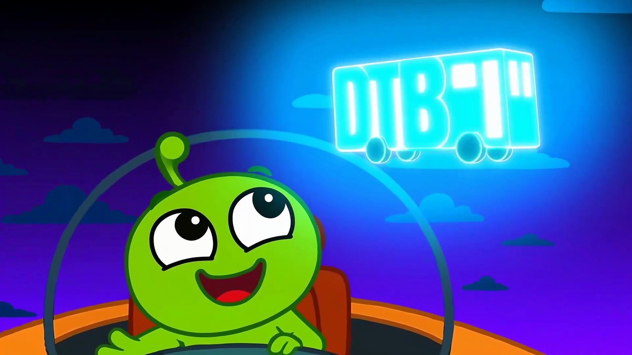 Hoodie Allen - BUS INVADERS (Revisited) Ep. 286 [2013]