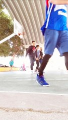 JUEGO DECISIVO 3 AL 4 MINUTO TAPA Y ASISTENCIA Y DEFINÍ PARTIDO ES VERDAD NO ESTOY EN RITMO 4 MESES SIN JUGAR  PERO SOY UN GUERRERO A MÁS NO PODER Y ESO HACE GRANDE MI LEGADO  SOY EL NUMERO 1 EL MEJOR SOY YO