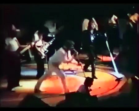 1980 – Johnny Hallyday & Eddy Mitchell – Be Bop A Lula / That’s All Right Mama (Super 8 Sonore – 14 Décembre)