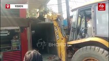 रतलाम में मोहन यादव का बुलडोजर एक्शन, एक एक टपरी और रोड साइड शॉप्स को रौंदा