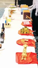 [Completed] For three years, she was his clandestine lover, never asking for anything from him. Yet, on the night her beloved returned home, he callously abandoned her. Heartbroken, she severed ties with the past, becoming cold and di