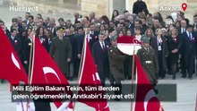Bakan Tekin, 81 ilden gelen öğretmenlerle Anıtkabir'i ziyaret etti