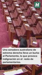 Una senadora australiana de extrema derecha lleva un burka al Parlamento