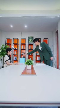 [Completed] She once offered her whole heart, only to be met with his indifference, embracing his beloved while she watched her life and death with cold indifference. Reborn, she no longer desires such a rotten marriage. With a cold l (3)