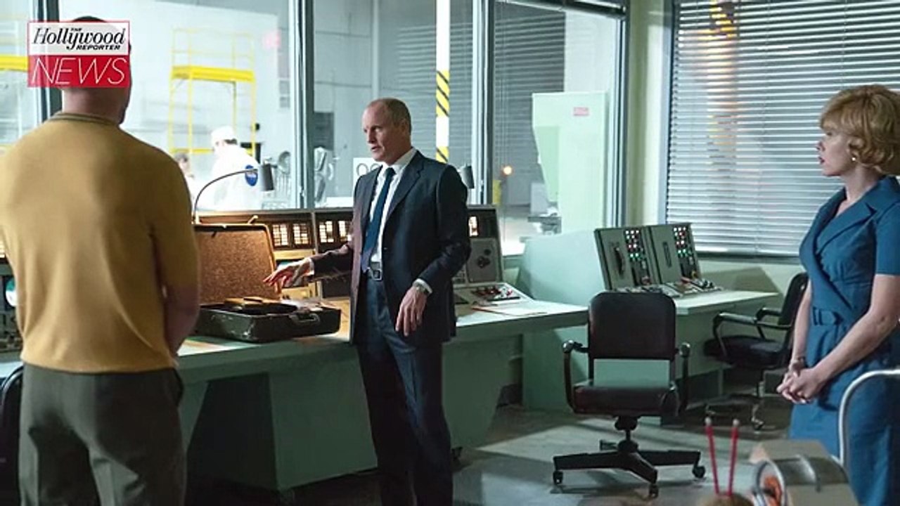 'Fly Me to the Moon' Stars Scarlett Johansson & Channing Tatum Weigh in on Moon Landing Conspiracy Theories | THR News Video