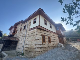 Ecdad yadigarı düğmeli evlere milyonluk hibe: Restorasyon başladı