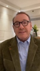 Kevin Spacey desmiente rumores: “No estoy sin hogar”