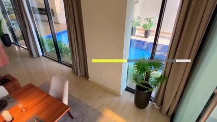 Why Americans Are Trading Lavish Homes for More Practical Living.mp4