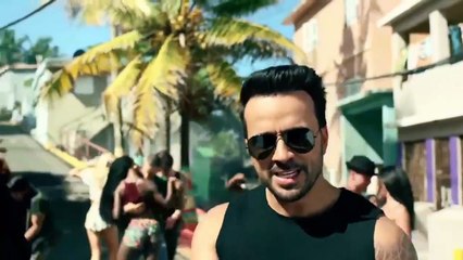 Justin Bieber Is Dating A Hot New Actress