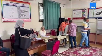 من داخل إحدى لجان مدينة المنصورة تسير العملية الانتخابية بسلاسة  وسط تنظيم دقيق وإقبال مستمر