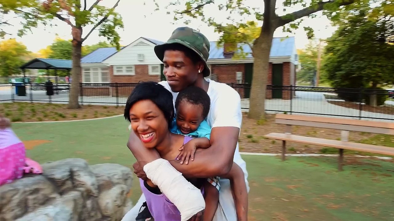 Homelessly in Love - Trailer