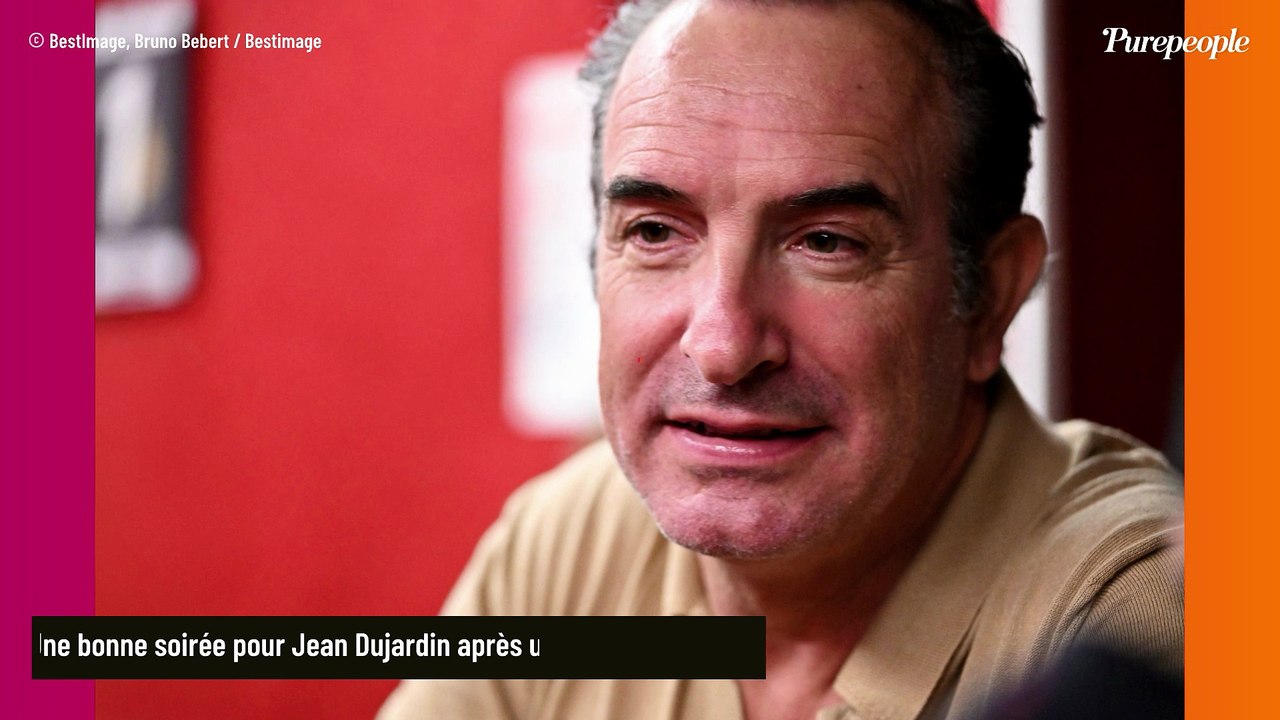 Après un revers, Jean Dujardin fait la fête dans une grand institution parisienne : l'acteur n'est d'ailleurs pas reparti les mains vides