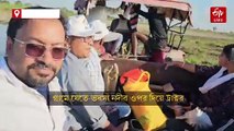 ট্রাক্টরে চেপে নদী পেরিয়ে প্রত্যন্ত এলাকায়, SIR ফর্ম ফিল-আপে BLO-কে নিয়ে হাজির বিডিও