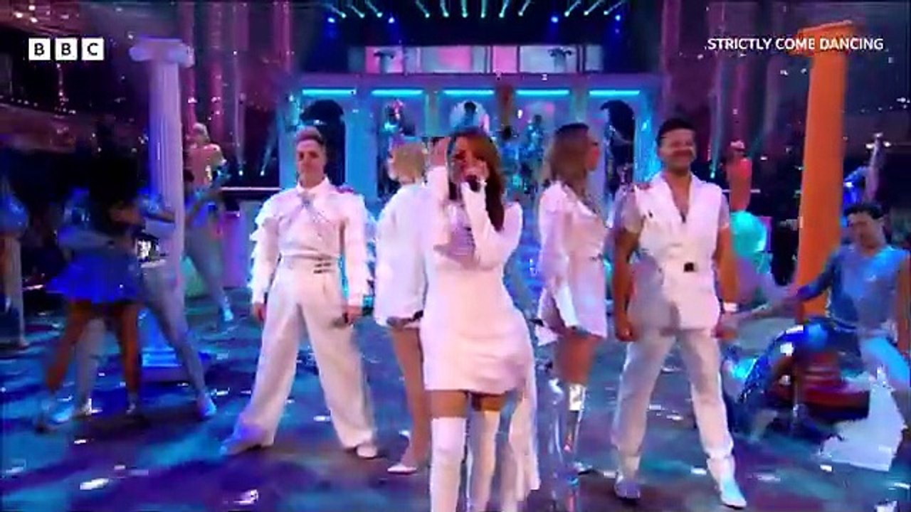 Steps bring the PARTY to the Tower Ballroom with their greatest hits! ✨ BBC Strictly 2025 - BBC Strictly Come Dancing