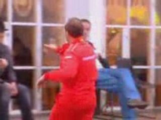 007-fifth-gear-terry-grant-change-tire-donuts