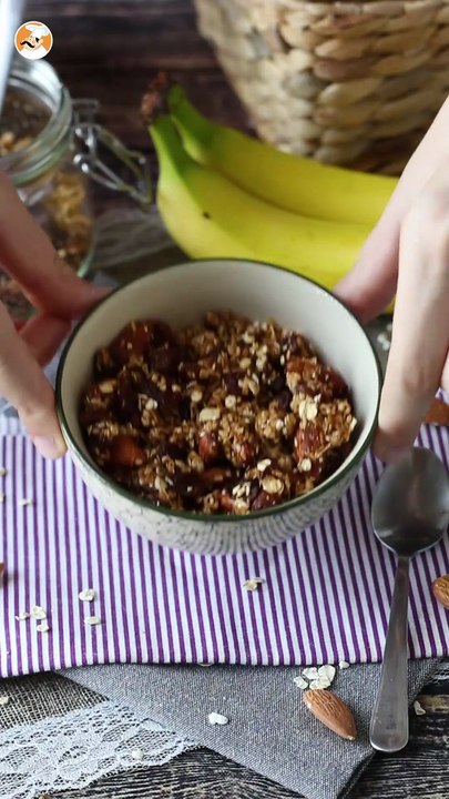 Granola exprés en freidora de aire para un desayuno crujiente