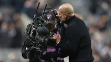 Pep Guardiola pide perdón tras altercado con un camarógrafo