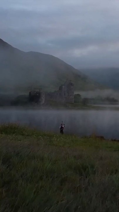 Playing bagpipe in a misty day at the Lake 😍❤️🏴💙 ️ #bagpiper #army #beautiful #tune