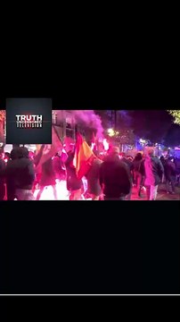 Spanish fascists march in Madrid