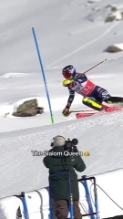 🚨 Breaking News from the slopes! 🚨Mikaela Shiffrin a écrasé le slalom à Gurgl (Autriche) hier : victoire éclatante, en solo, pour sa 103ᵉ victoire en Coupe du Monde.