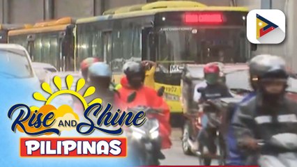 DOTr, ininspeksyon ang nagpapatuloy na rehabilitasyon ng Kamuning Busway Station at pagpapatayo ng bagong Kamuning Footbridge | ulat ni Bernard Ferrer