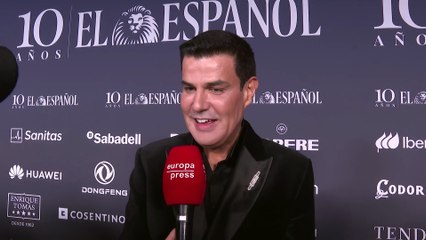 Alejandro de Miguel habla públicamente sobre el look que la Reina Sofía lució en la entrega del Toisón de Oro y aclara cómo es de verdad trabajar con ella