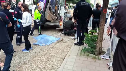 Ekmek almaya giderken kepçenin altında kalan yaşlı adam hayatını kaybetti