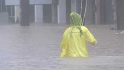 Incontrolables inundaciones en el sur de Tailandia dejan 13 muertos por el momento