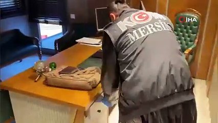 Mersin'de gümrükçülere rüşvet operasyonu: 10 tutuklama