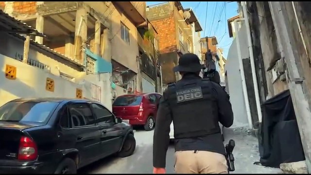 Assista ao momento em que polícia fecha o cerco contra gangues do Ozempic em Salvador
