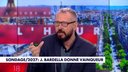 «Ce n’est pas le budget du gouvernement, de l’exécutif, de l’opposition, c’est le budget de personne...», se désole Joseph Macé-Scaron