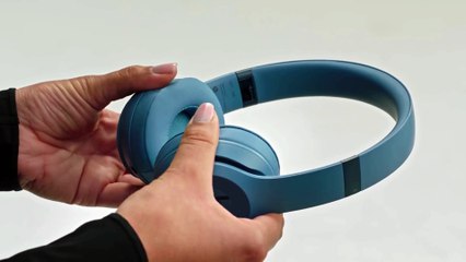 Beats Solo 4 - Wireless On-Ear Bluetooth Headphones