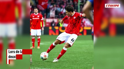 Un jeune de Kaiserslautern a joué avec un maillot légèrement différent de ses coéquipiers - Foot - Allemagne