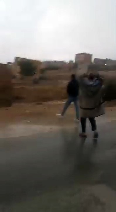 الحافلة التي جرفتها السيول في الزرقاء