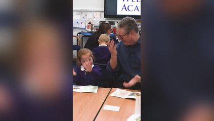 Starmer ‘told off’ by teacher after encouraging students to do 6-7 trend during school visit