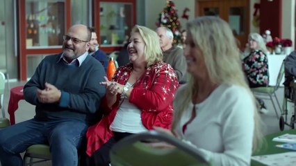 Una Navidad Mágica - Película navideña en español - Krystin Arroyo - James Gaisford