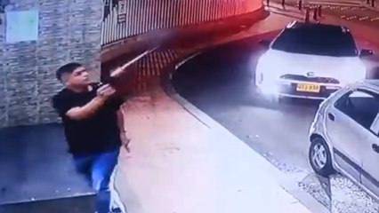 Indignación por hombre que hizo varios disparos al aire en Bogotá: ¿Qué dicen las autoridades?