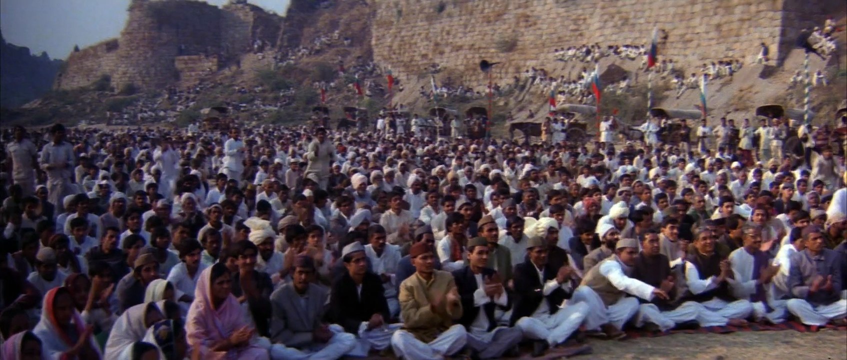 Gandhi Trailer (1982)