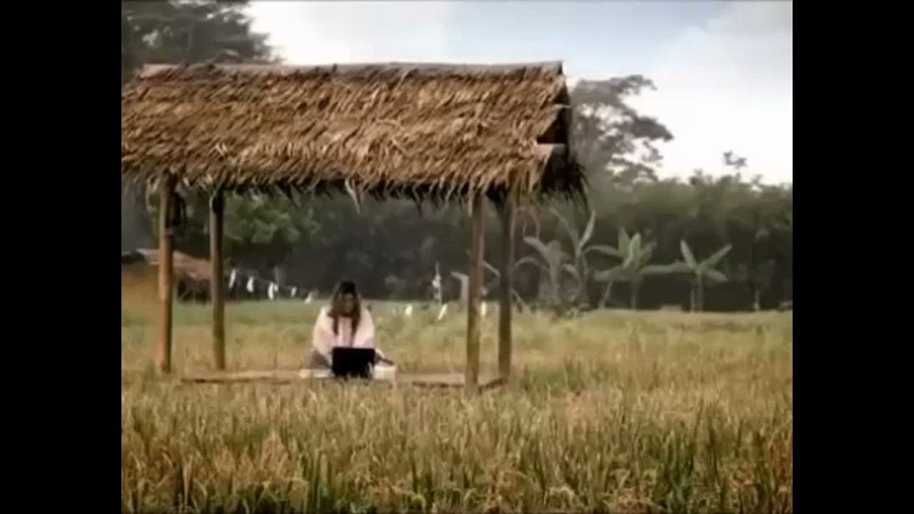 MI UNIVERSE - Mi Burung Dara (Inul Daratista)