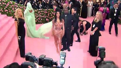 Kourtney Kardashian, Scott Disick & Travis Barker Have ‘Awkward’ Reunion At Kris Jenner’s Party