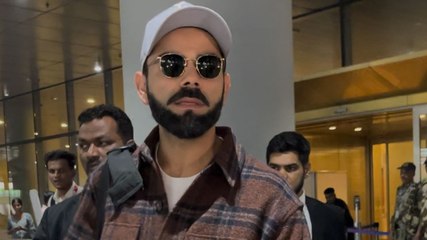 मुंबई एयरपोर्ट पर स्पॉट हुए Virat kohli, दिखा स्टाइलिश लुक