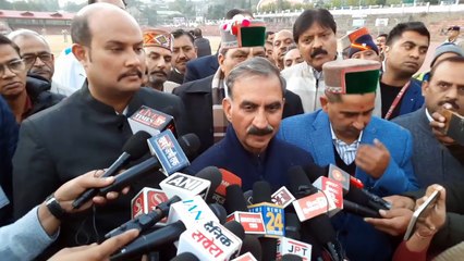 'पिकनिक मनाने सत्र में आता है विपक्ष, सरकार सदन में हर मुद्दे पर चर्चा के लिए तैयार'