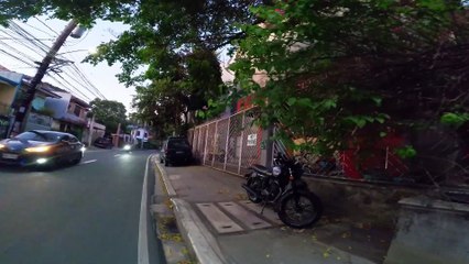 12 Seconds on Mapagkawanggawa Street in Quezon City in the Philippines