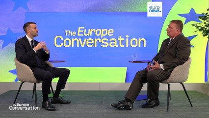 Montenegro restringirá los visados a los viajeros rusos para adecuarse a los criterios de la UE