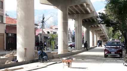 A paso firme el distribuidor de la Av. Perú y Blanco Galindo con el 95% de avance