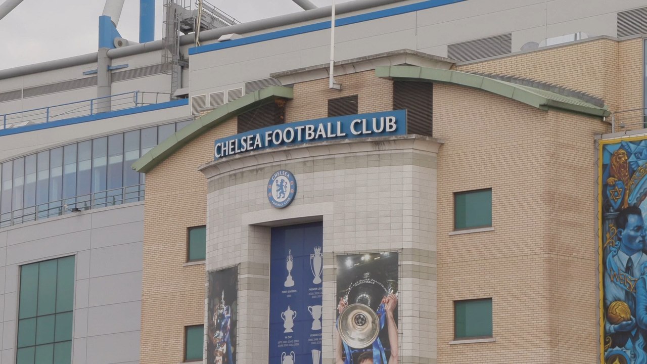 Chelsea’s Estevao Draws Robben Comparisons at Stamford Bridge