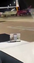 homens invadem pista de descolagem na alemanha