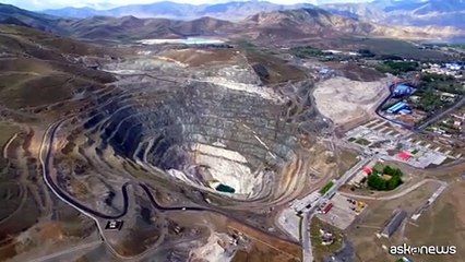 Commissario UE: farsi avanti contro racket cinese delle terre rare